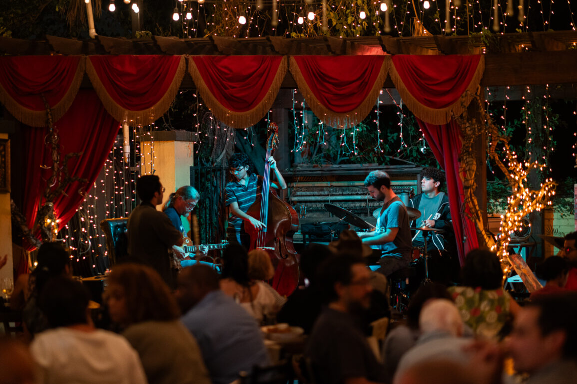 Jazz Night Friday at Espana noveou mediterranean. singer and musicians on stage