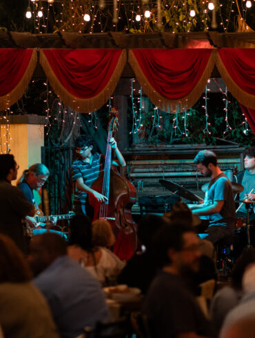 Jazz Night Friday at Espana noveou mediterranean. singer and musicians on stage